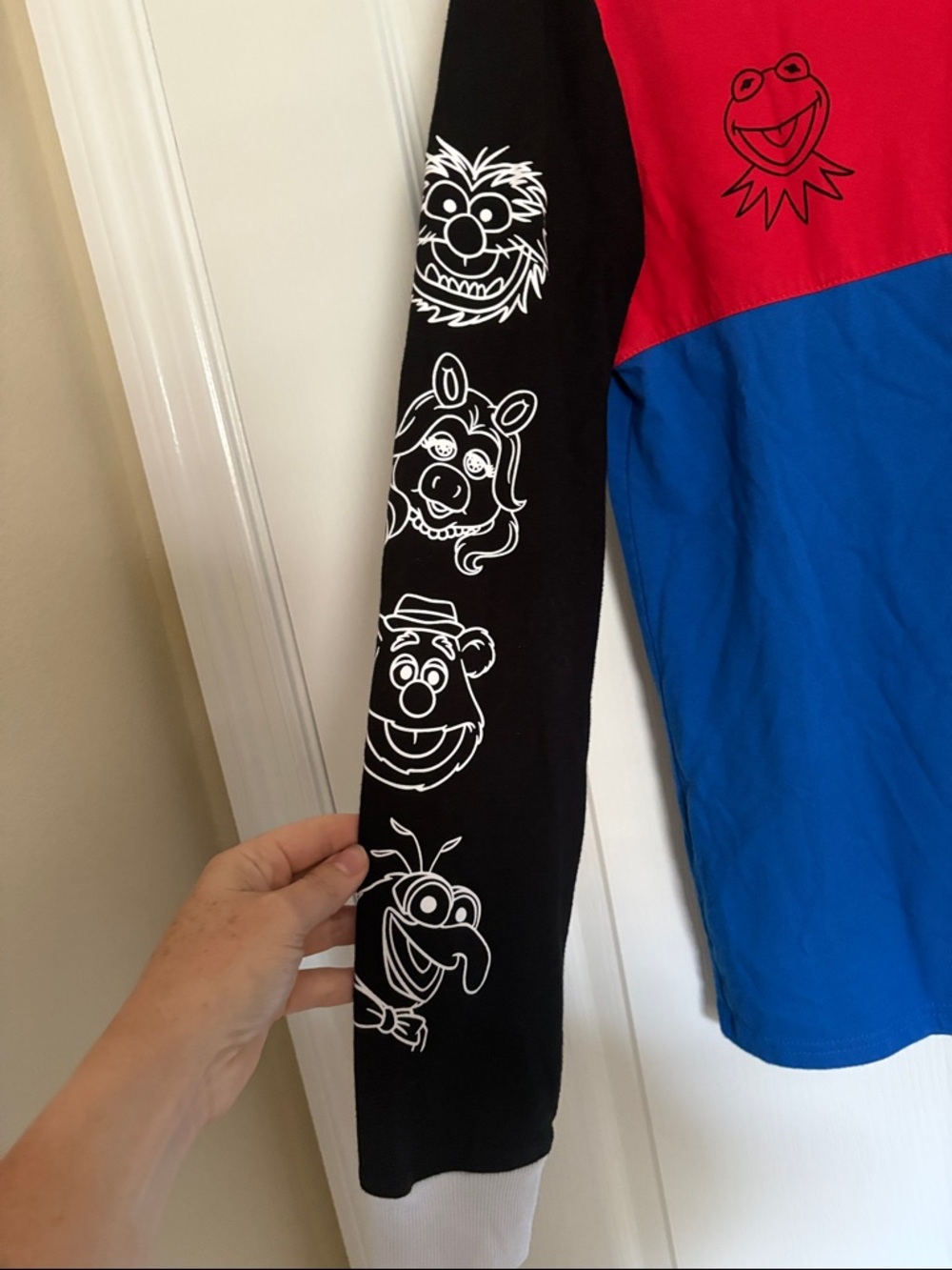 Disney Parks Colorblock Muppets Long Sleeve Shirt - Blue/Red/Black - Picture 4 of 7